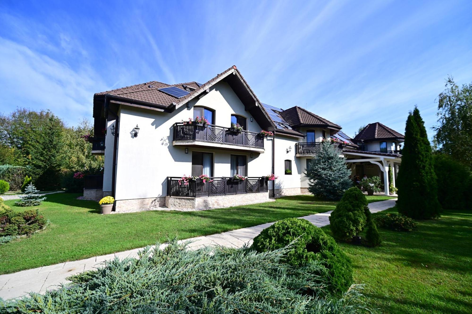 Natura Family Resort Avrig Exterior foto