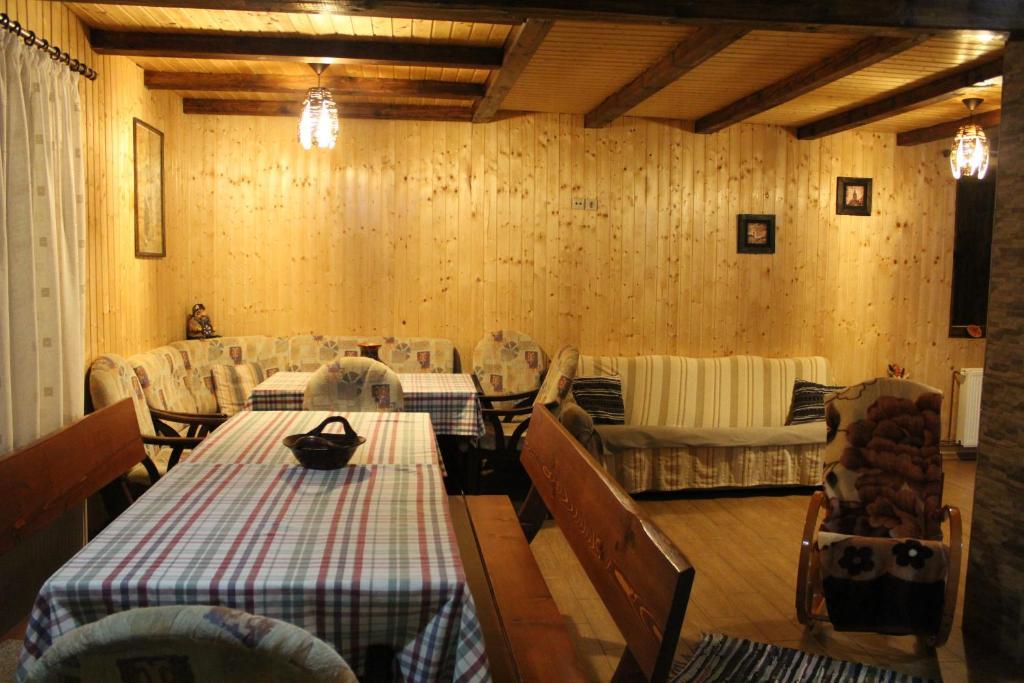 Natura Family Resort Avrig Exterior foto